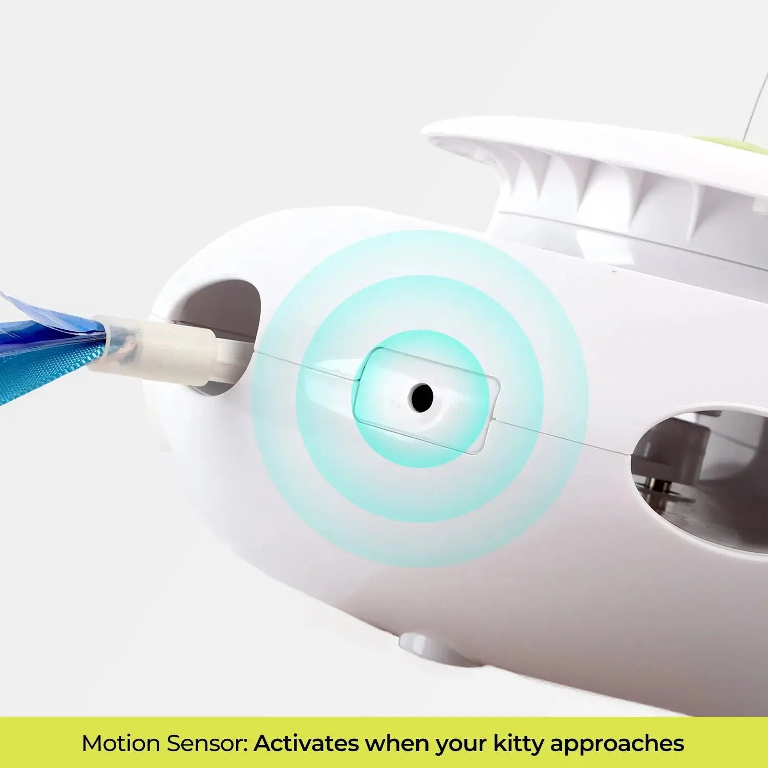 Motion Activated Cat Toy 3-In-1 Spinning Butterfly Rolling Ball & Shooting Ribbon Interactive